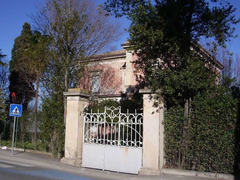 Villa Maria Bed & Breakfast, Corridonia, Marche Exteriör bild